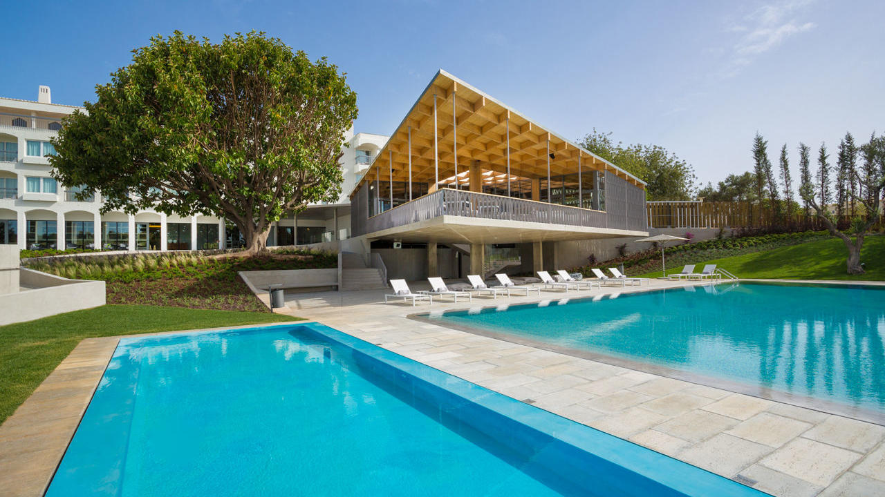 OZADI Tavira Hotel